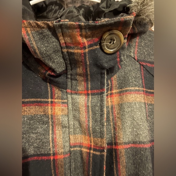 Jacket - Picture 3 of 6